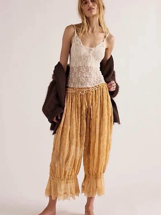 Free People Pants - ⭐️NWT Free People Forever Young Burnout Bloomers⭐️